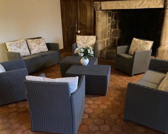 Tastefully restored Norman farmhouse near Veules-les-Roses - Saint-Valery-en-Caux - Patio