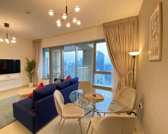 Lux Bnb I 29 Burj Blvd I Downtown Views - Dubai
