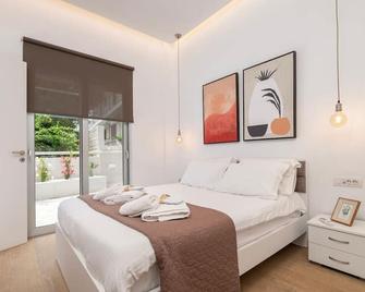 Hyacinthus Executive Suite 5 Min To Beach - Tigaki - Schlafzimmer