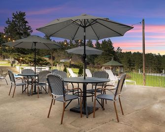 Black Forest Inn Bed & Breakfast - Rapid City