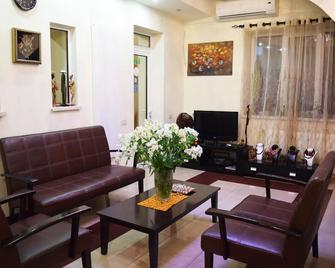 Hotel Grig - Yerevan - Living room