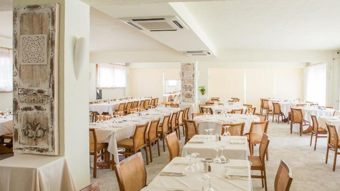 Club Hotel Olivi - Tennis Center