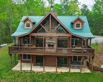 Rudy's Retreat - Ellijay - Building