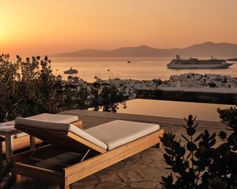 Belvedere Mykonos - Hilltop Rooms & Suites - The Leading Hotels of the World - Mykonos - Balkon