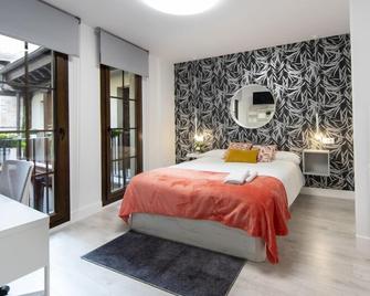 Vizcainos Home Away - Segovia - Habitación