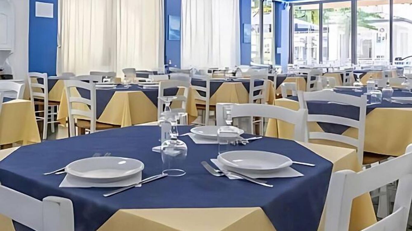 هوتل إيتالي