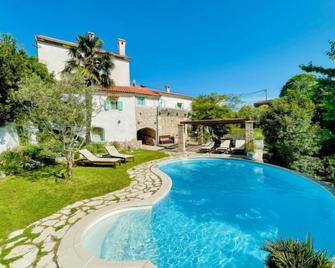 Holiday Home Luna by Interhome - Brseč - Pool