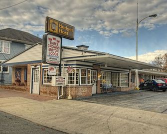 Budget Host Three Crowns Motor Lodge - Gettysburg - Building