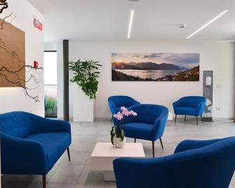 Residence Malcesine-Active&Family - Malcesine - Ruang tamu