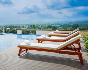 Artotel Leguna Magelang - Magelang - Pool