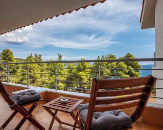 Alterra Vita Homes by the Sea - Néos Marmarás - Balkon