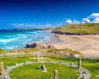 Perranporth Coastal Retreat- Sleeps8 - Perranporth - Plage
