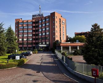 Rege Hotel - San Donato Milanese - Edificio