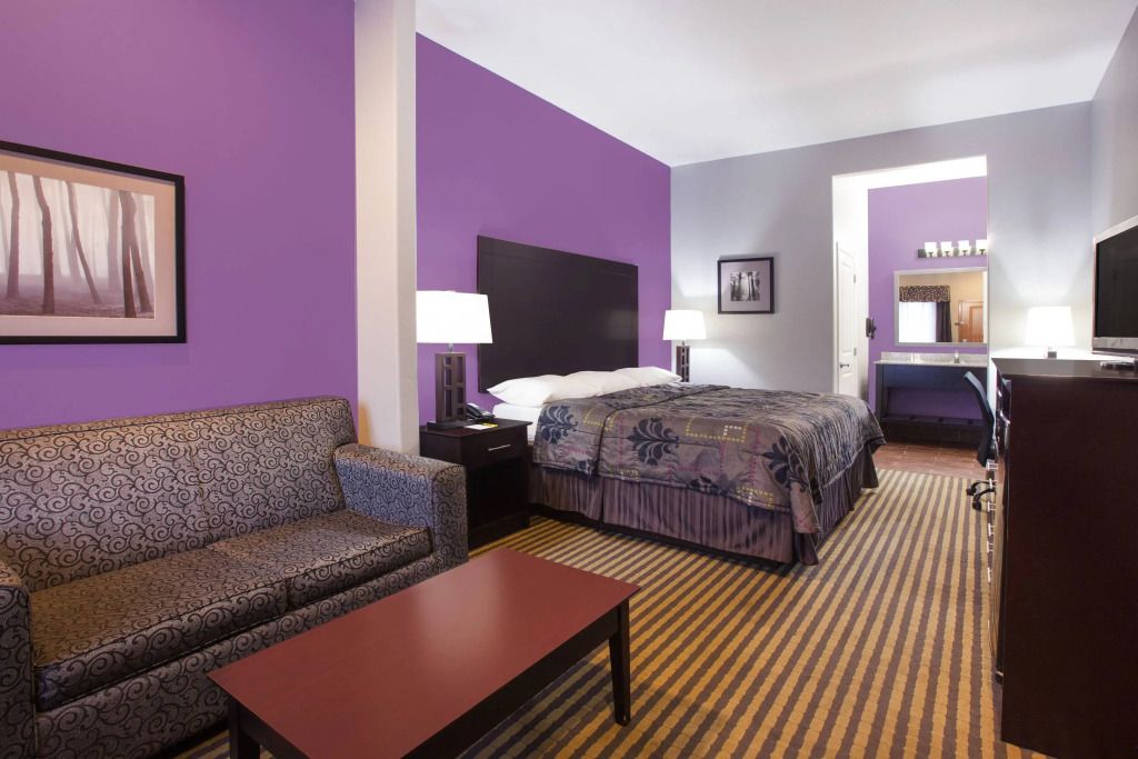 رمادا بلازا شنتشن نورث