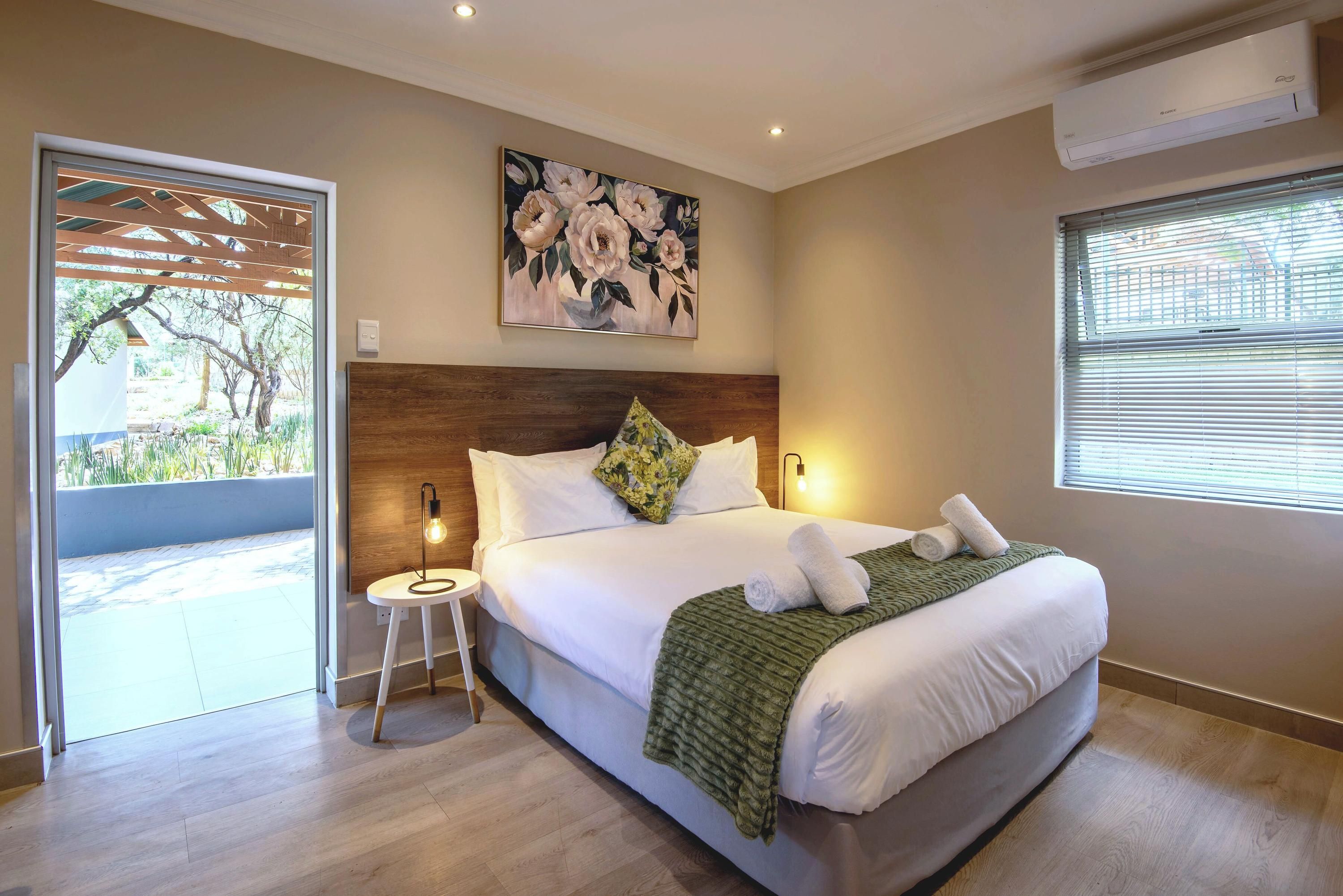 Arebbusch Travel Lodge - Windhoek