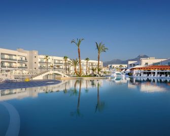 Maritim Resort Calabria - Villapiana Lido - Pool