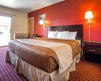 Rodeway Inn At Lake Powell - Page - Bedroom