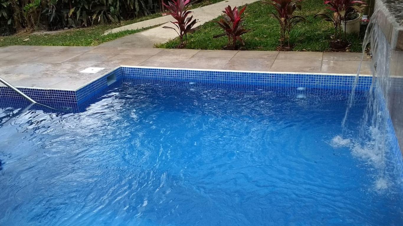 هوتل بي آند بي جاردن جريسيا