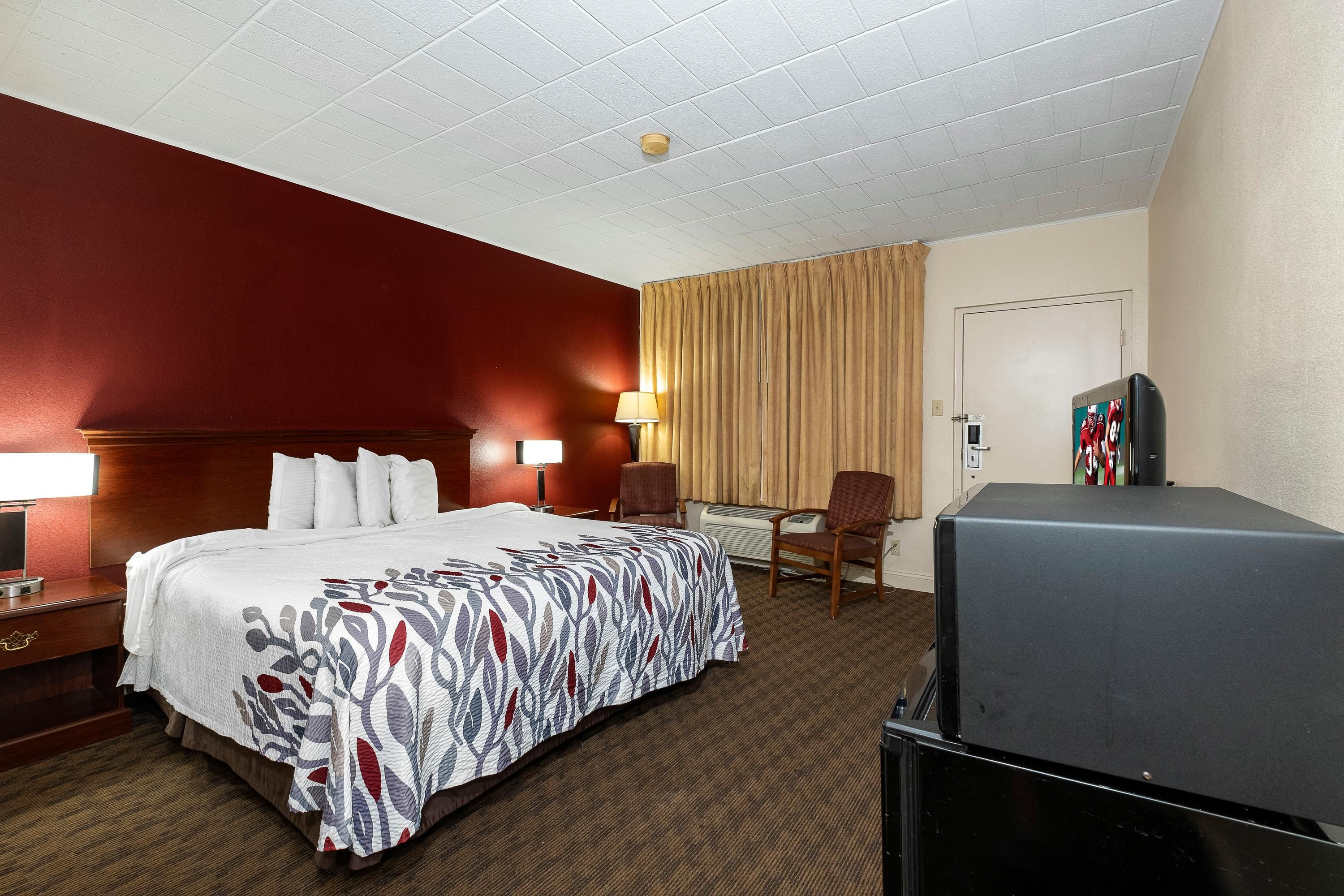 Red Roof Inn Suites Hazleton Hazleton Hotel Deals Reviews Kayak