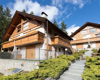 Sertorelli 27 - Bormio - Building