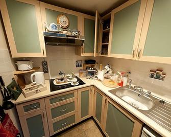 The Old Magistrates Court - Royston - Kitchen