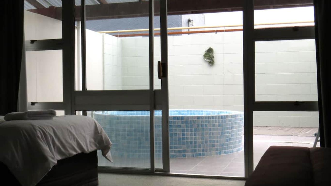 كويراو بارك موتور لودج