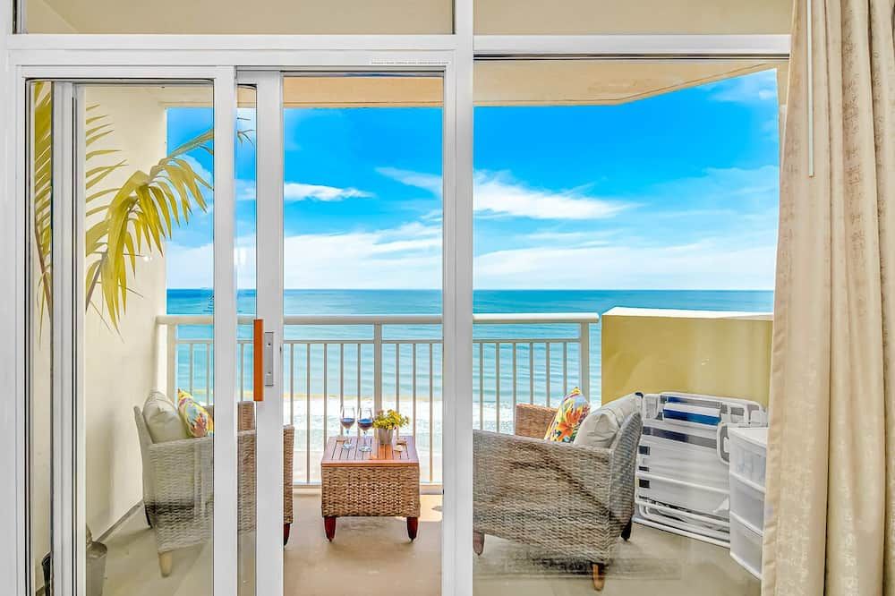 Coastal Beachfront Paradise! Resort Style Amenities With A Brand New Kitchen!! - North Myrtle Beach - Balcon