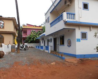 Casa Almeida Guest House - קנדולים - נוף חיצוני