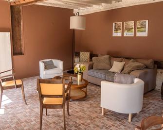 Pays d'Auge - Beautiful view of the Normandy bocage - Livarot-Pays-d'Auge - Living room