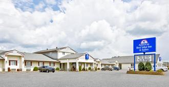 Americas Best Value Inn and Suites Thief River Falls - Thief River Falls
