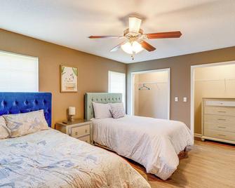 Quaint Pocahontas Townhome, Central Location! - Pocahontas - Chambre