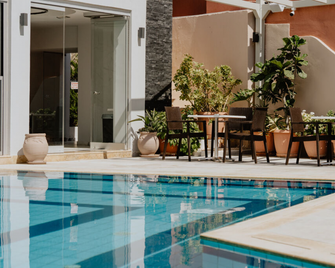 Petra Hotel - Agia Galini - Pool