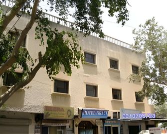 Hotel Grace - אגרה - בניין