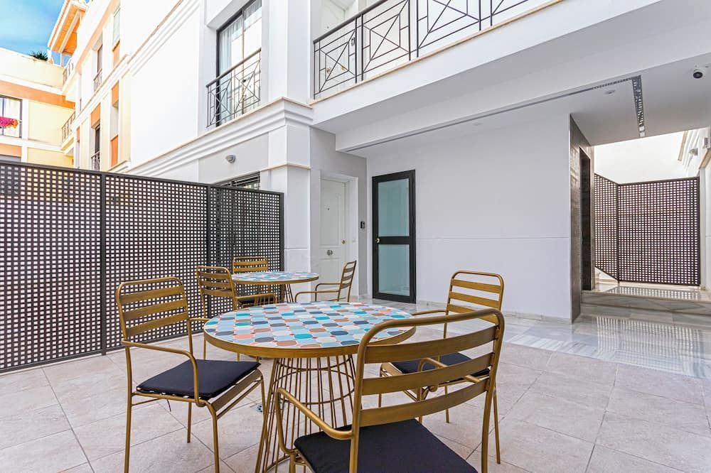 Málaga Rivas 34 Suites Homes - Malaga - Patio