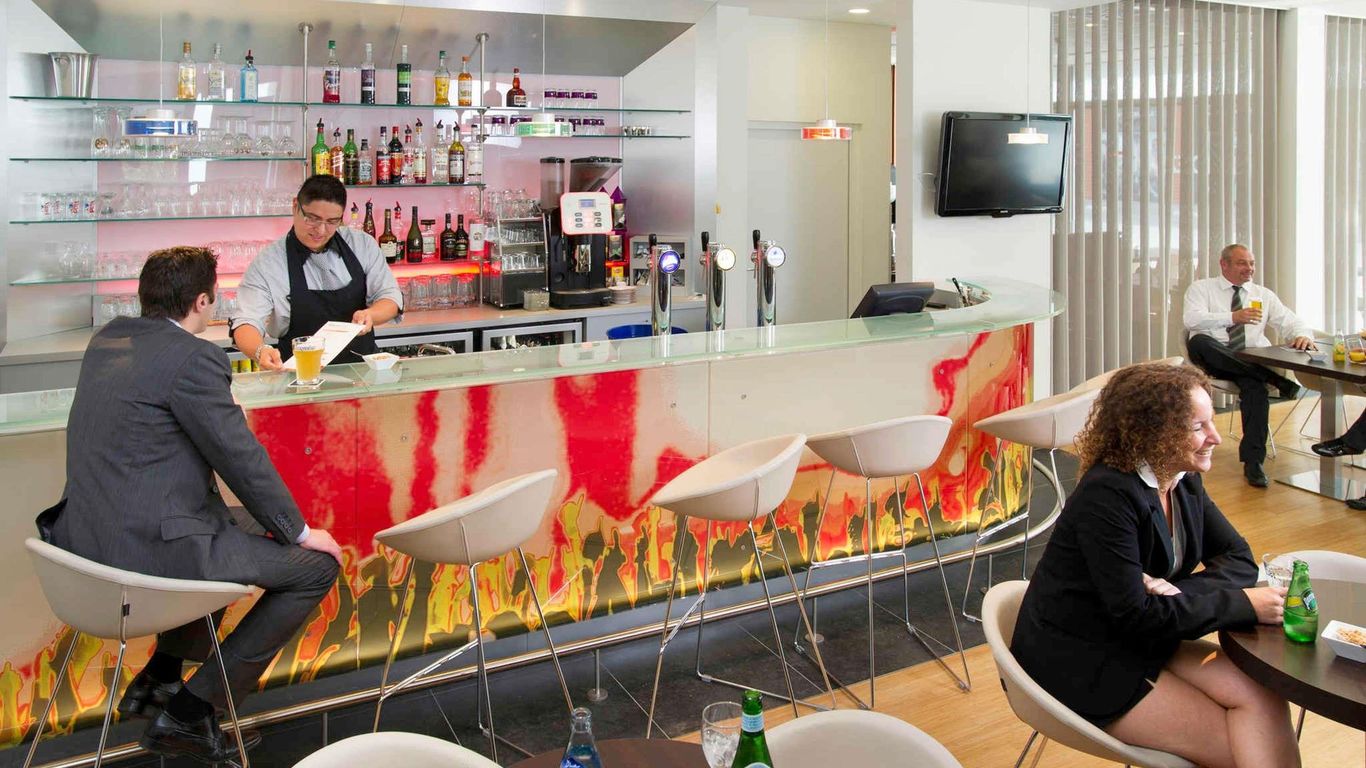 إيبيس إسك بيلفال