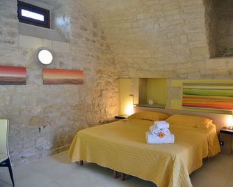 Relais Cimillà B&B - Ragusa - Habitación