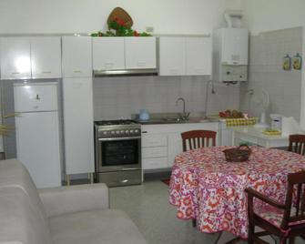 'Il nespolo' Minturno - Scauri - Cocina