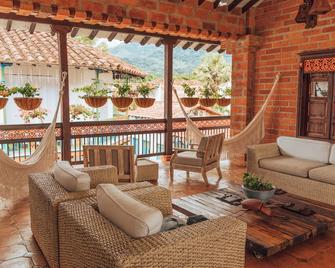 Casa Linaje Hotel Boutique by HMC -Cauca Viejo- Mayores de 10 años - Jericó - Living room