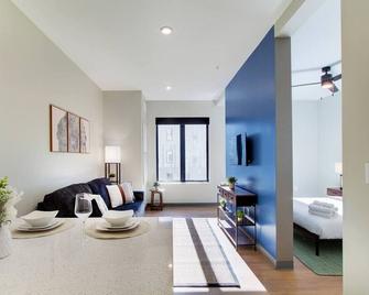Spacious Studio | Cleveland Clinic | Free Garage - Cleveland - Olohuone