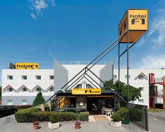 hotelF1 Aix en Provence Sainte Victoire - Meyreuil - Budova