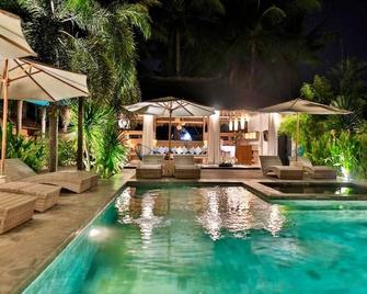 L'Archipel - Pemenang - Pool