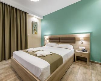 Lagaria Luxury Rooms & Apartments - Asprovalta - Schlafzimmer
