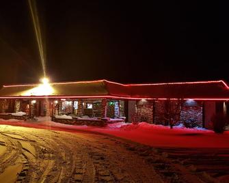 Countryside Inn Motel - Virden - Edificio