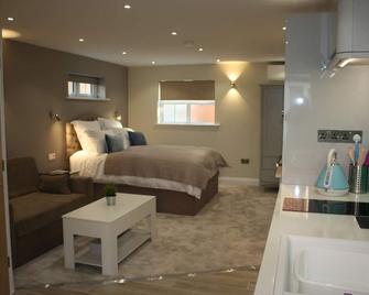 Frinton Escapes - Frinton-on-Sea - Bedroom