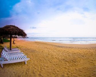 Mother's Place Nimala - Hikkaduwa - Playa