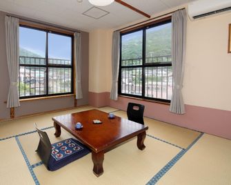 Kutsurogi no Yado Maruko - Amakusa - Salle à manger