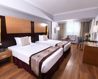 توليب الجلاء فندق القاهرة - القاهرة - غرفة نوم