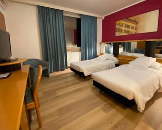 Hotel Casagrande - Feltre - Schlafzimmer