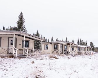 Aurora River Camp Glass igloos & cabins - Kiruna - Building