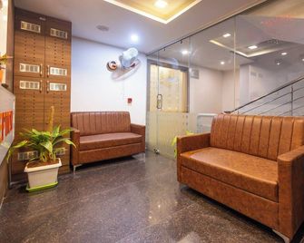 Suraksha Stay Brookfield Hotel - Bangalore - Lobby